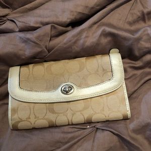 Coach wallet